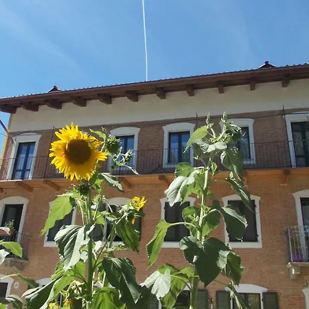 B&B Del Gelso Bianco Priocca